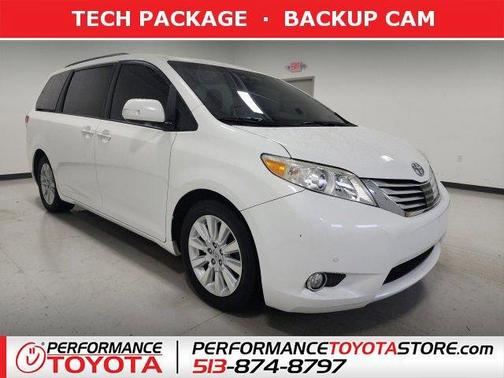 2013 Toyota Sienna XLE