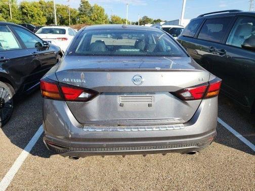2022 Nissan Altima 2.5 SL