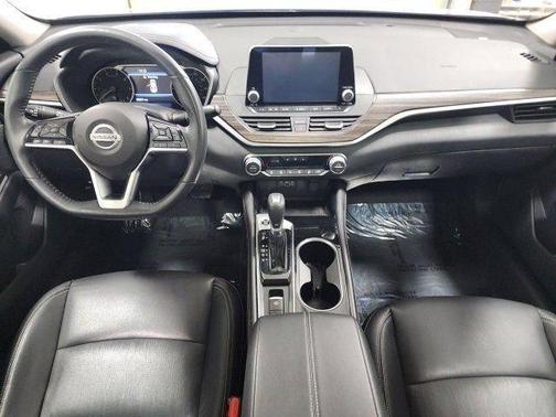 2022 Nissan Altima 2.5 SL