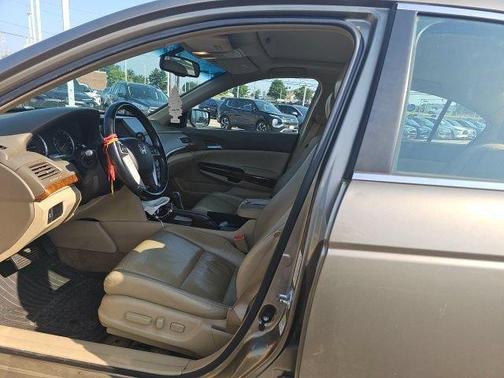 Bold Beige Metallic 2009 Honda Accord EX-L