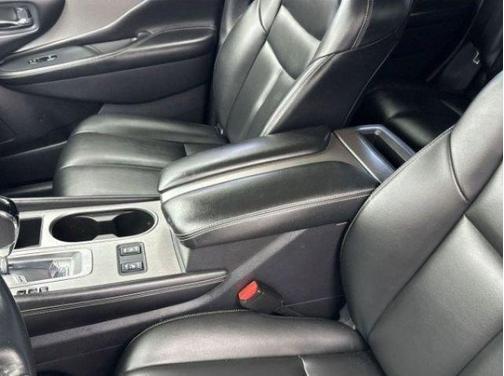 2022 Nissan Murano SV