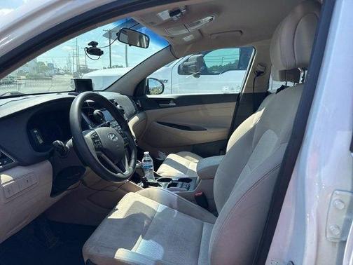 2018 Hyundai TUCSON SE