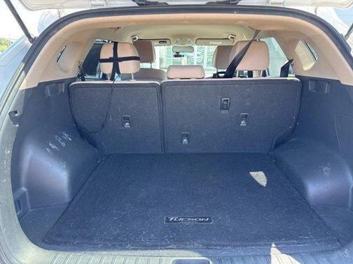 2018 Hyundai TUCSON SE