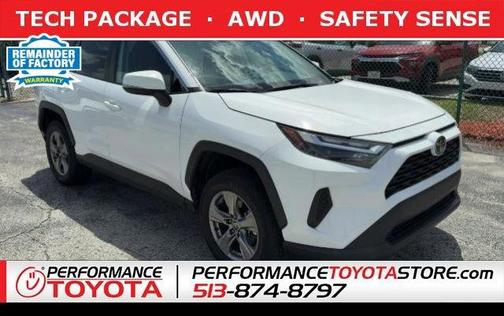 Ice 2024 Toyota RAV4 XLE