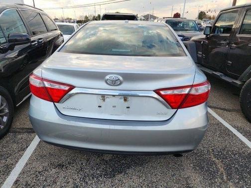2016 Toyota Camry XLE