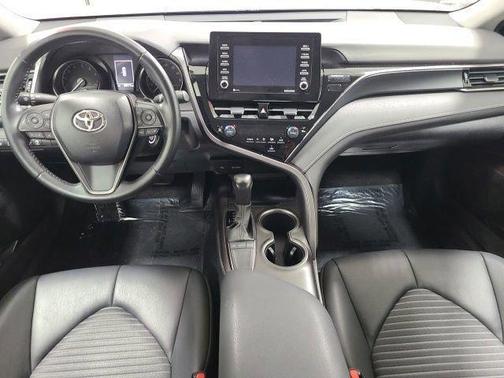 Celestial Silver Metallic 2023 Toyota Camry SE