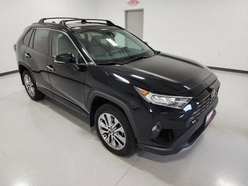2020 Toyota RAV4 Limited