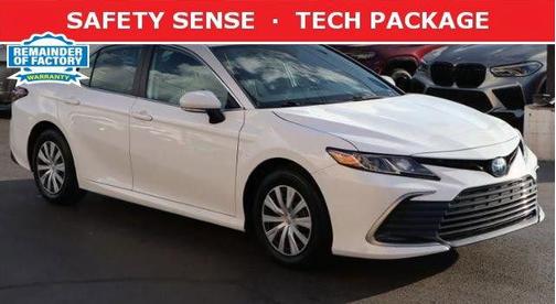 White 2022 Toyota Camry Hybrid LE