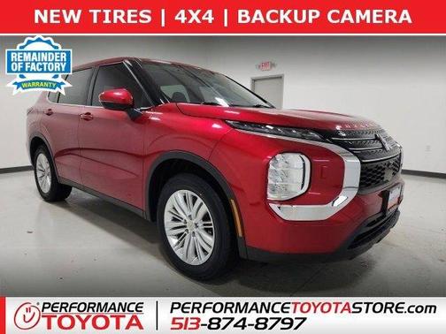 2022 Mitsubishi Outlander ES