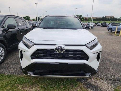 2025 Toyota RAV4 Hybrid XSE
