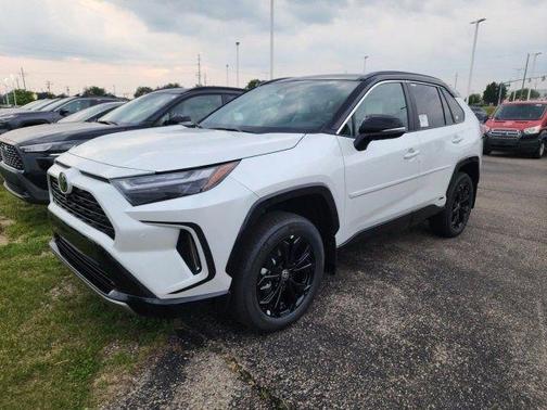 2025 Toyota RAV4 Hybrid XSE
