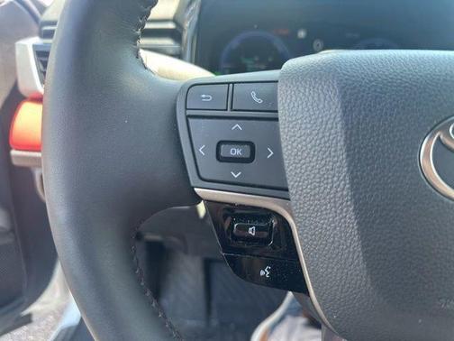 Wind Chill Pearl 2026 Toyota Camry XSE