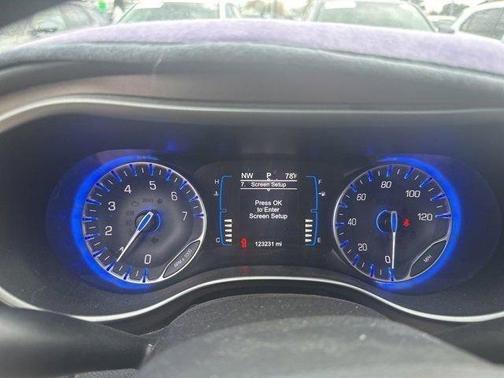 2017 Chrysler Pacifica Touring-L