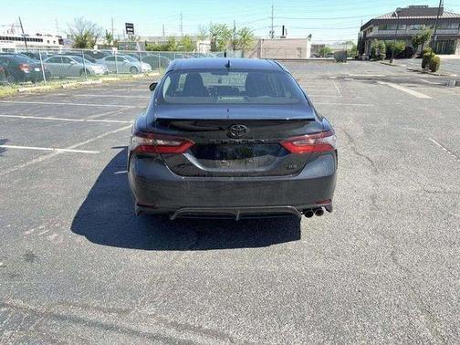 Midnight Black Metallic 2024 Toyota Camry SE