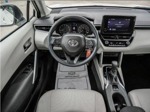 Wind Chill Pearl 2023 Toyota Corolla Cross L
