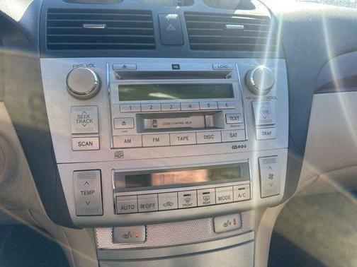 2004 Toyota Camry Solara SLE