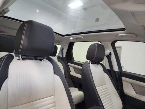 2023 Land Rover Discovery Sport SE R-Dynamic