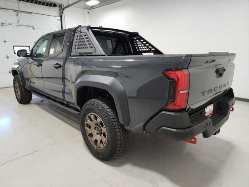 2025 Toyota Tacoma Hybrid Trailhunter