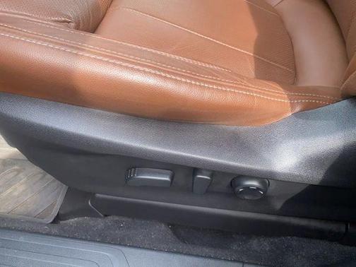 Crystal Black Silica 2023 Subaru Ascent Touring 7-Passenger