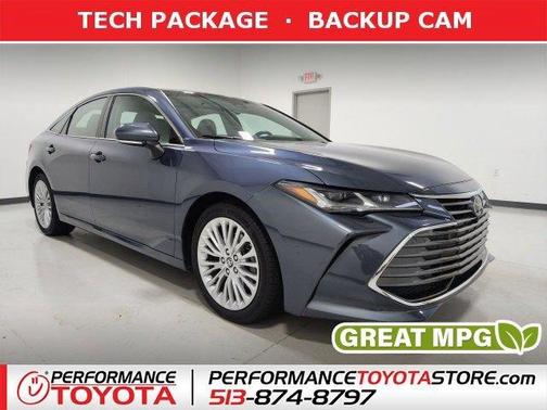 2019 Toyota Avalon XLE