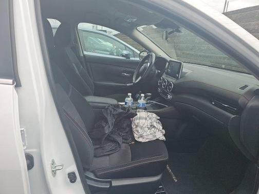 Aspen White 2020 Nissan Sentra SR