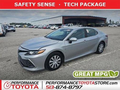 2021 Toyota Camry Hybrid LE