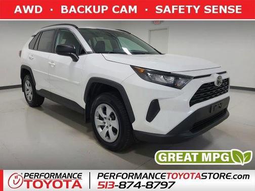 Super White 2019 Toyota RAV4 LE