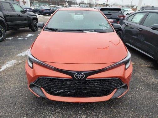 2026 Toyota Corolla Hatchback SE