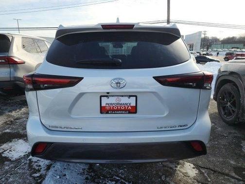 2026 Toyota Highlander Limited