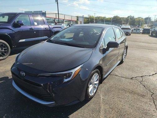 2025 Toyota Corolla Hybrid XLE