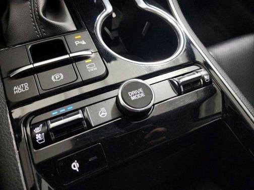 2022 Kia K5 EX