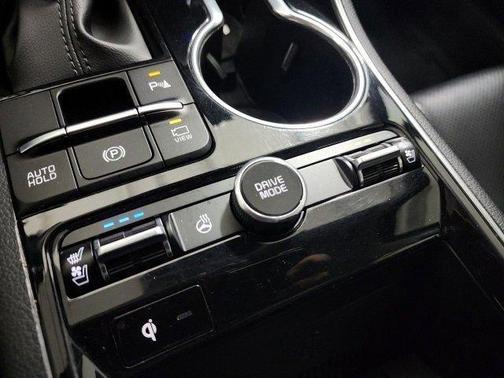 2022 Kia K5 EX