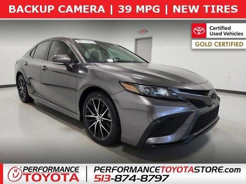 2022 Toyota Camry SE