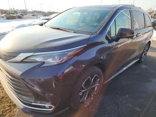 2026 Toyota Sienna 