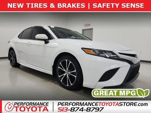 2019 Toyota Camry SE