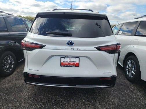 2025 Toyota Sienna Limited