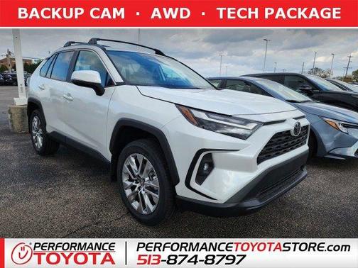 2025 Toyota RAV4 XLE Premium