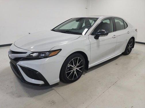 2023 Toyota Camry SE Nightshade