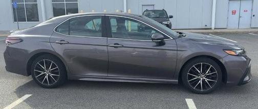 Predawn Gray Mica 2023 Toyota Camry SE