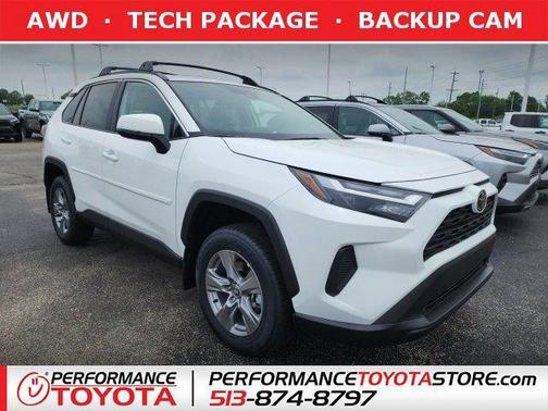 2025 Toyota RAV4 XLE
