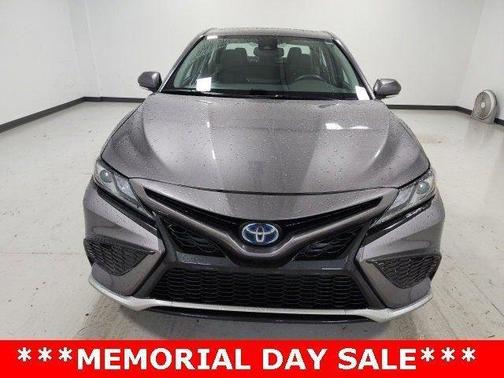 2021 Toyota Camry Hybrid XSE