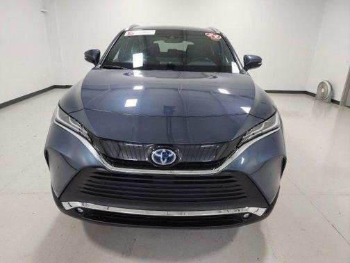 2024 Toyota Venza XLE