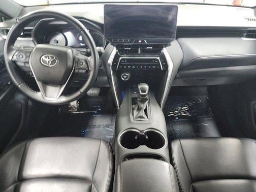 2024 Toyota Venza XLE