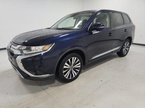 2019 Mitsubishi Outlander SE