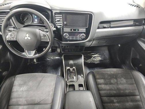 2019 Mitsubishi Outlander SE