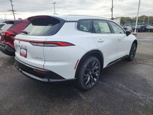 2025 Toyota Crown Signia Limited