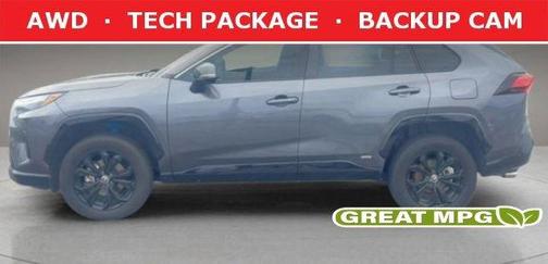 2022 Toyota RAV4 Hybrid SE