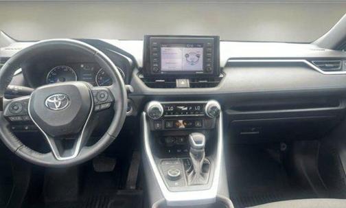 2022 Toyota RAV4 Hybrid SE