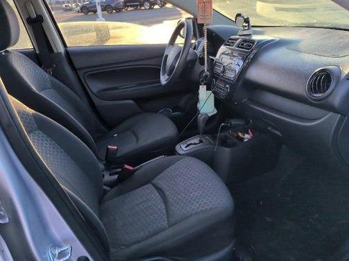 2014 Mitsubishi Mirage DE