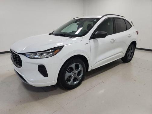 Oxford White 2023 Ford Escape ST-Line